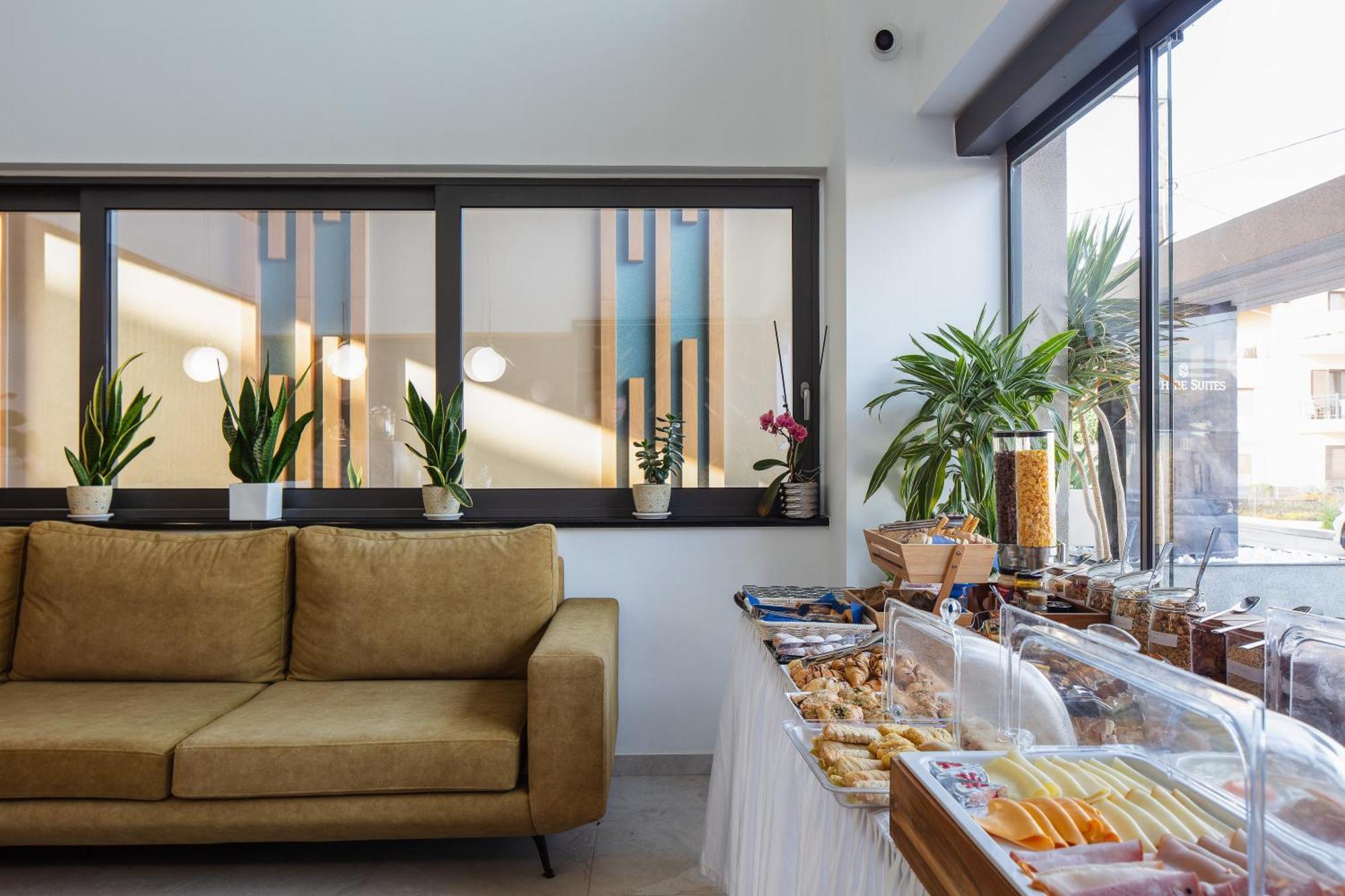 Sapphire Horizon Suites Kissamos Exterior photo